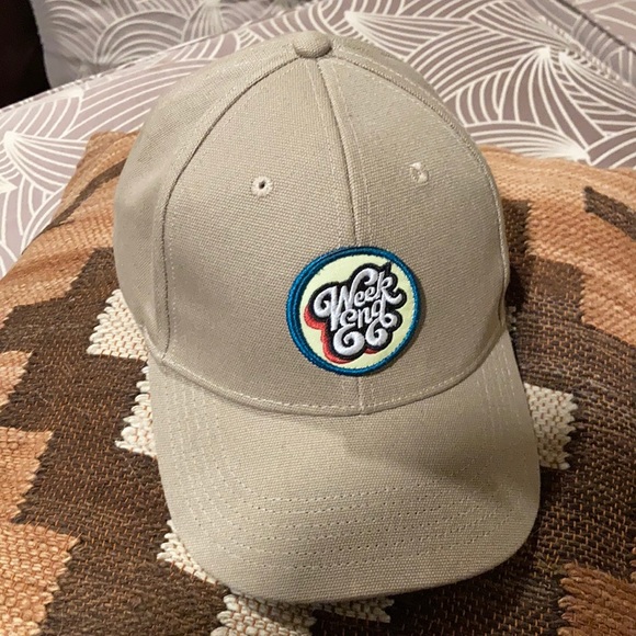 Weekend baseball cap hat - Picture 2 of 7